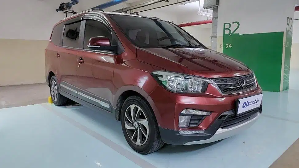 TDP 5,JT Wuling Confero S 1.5 C Bensin-MT Merah 2017