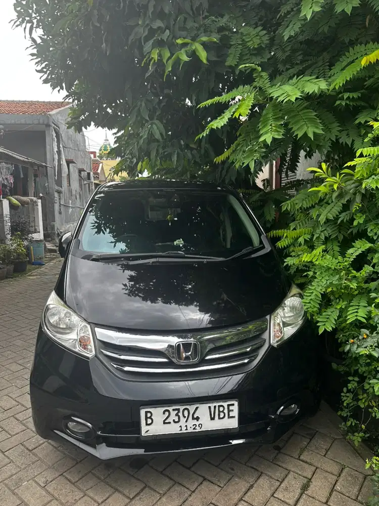 Honda Freed 2014 Bensin