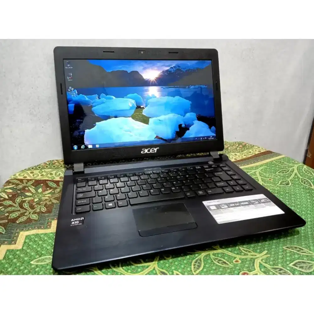 LAPTOP ACER AMD 10