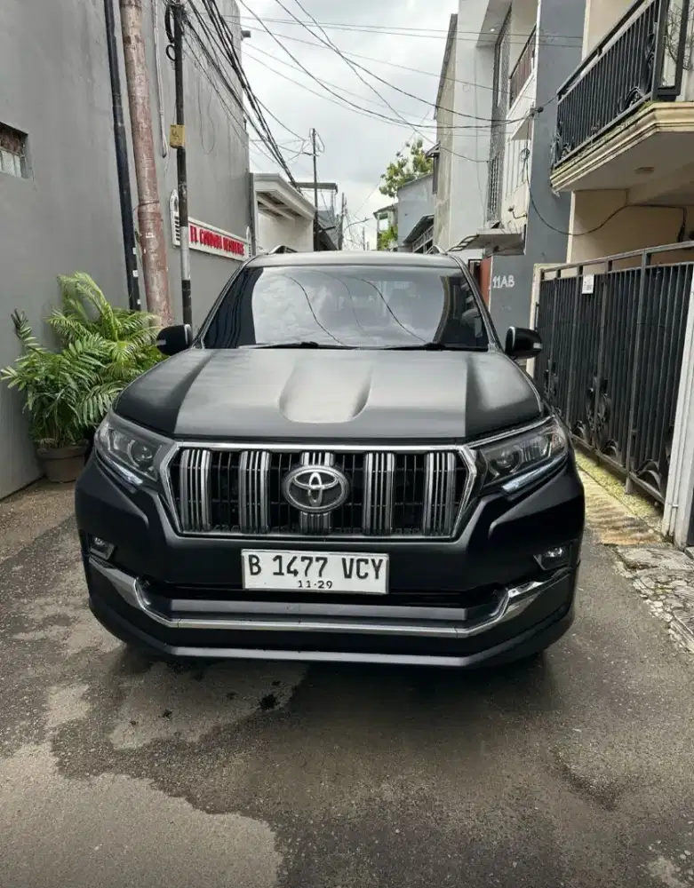 JUAL CEPAT Toyota Land Cruiser 2007 Bensin A/T