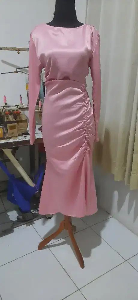 Jasa jahit untuk baju satuan