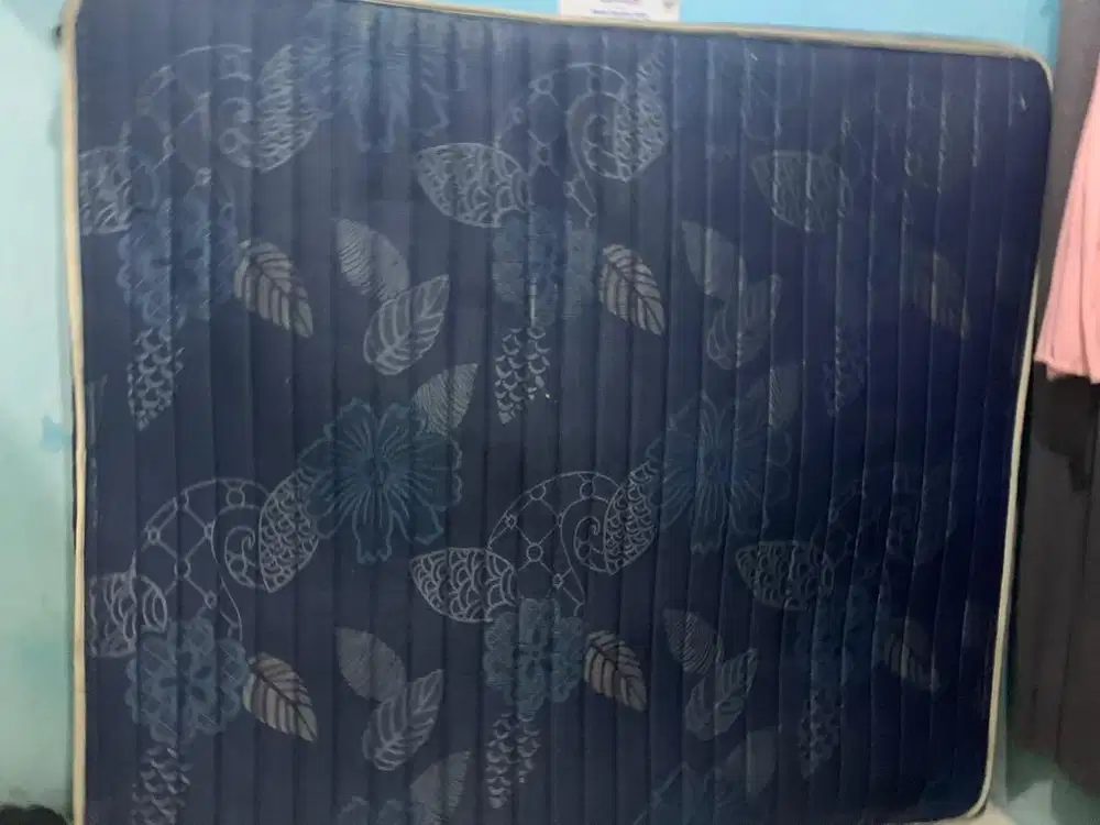 Di jual springbed ukuran 200x180