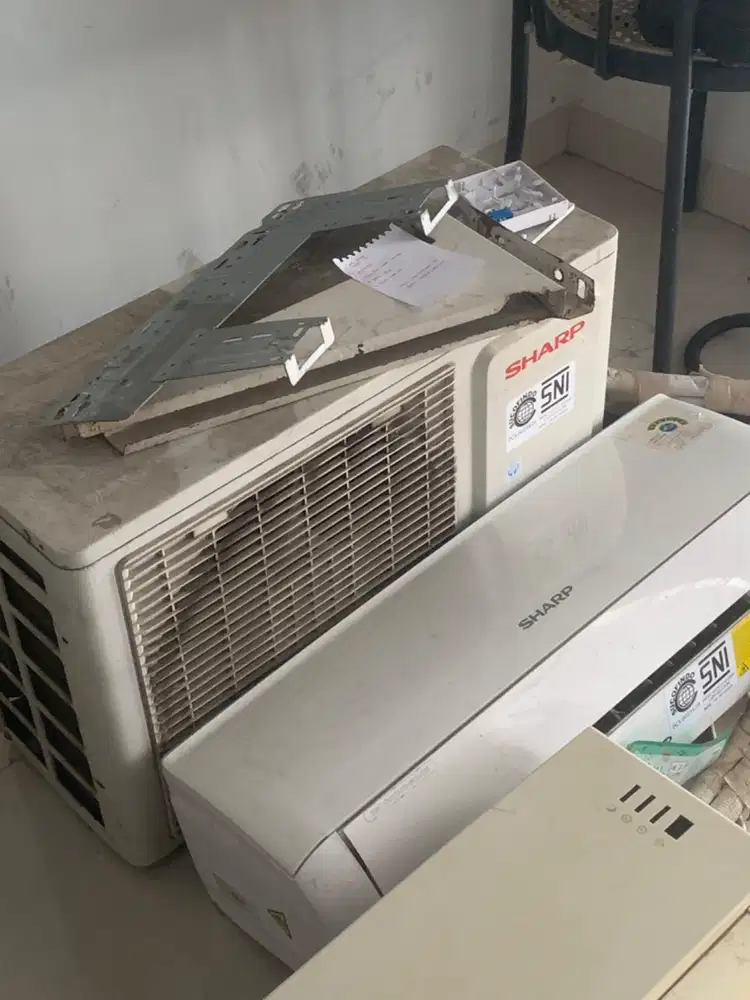 Dijual Cepat Ac 1/2 Pk Bekas