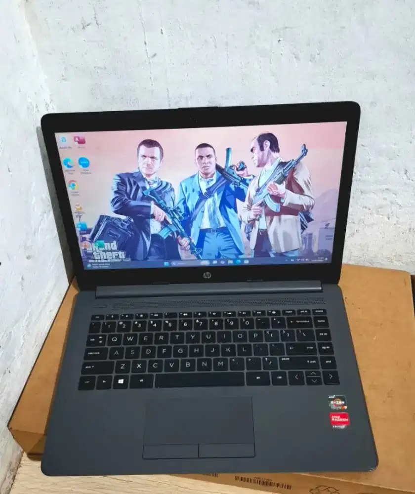 Laptop HP 245 G7
Ryzen 3 3250U Ram 8 SSD 256 Slim
