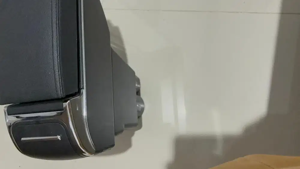 Arm rest & Karpet Vinfast VF 3