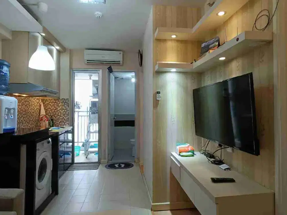 Disewakan 2bedroom furnished tower flamboyan lt. 22