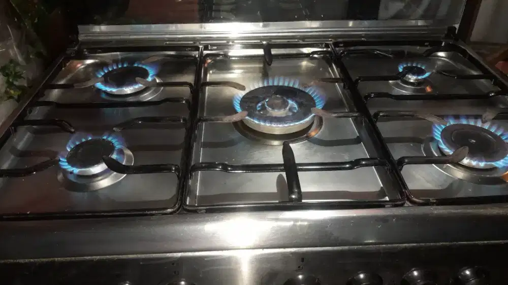 Jual kompor scend merek ariston