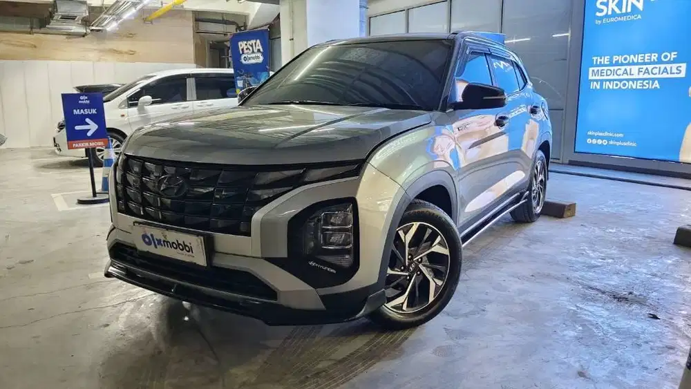 Hyundai Creta 1.5 Prime IVT One tone Bensin MT 2022 Abu HT