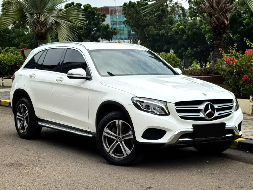 Mercedes Benz GLC200 Exclusive Line 2017 Low ODO
