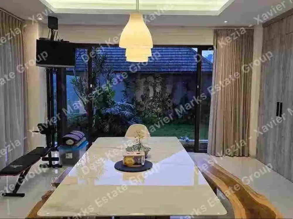 Rumah Villa  Sultan  Mewah Modern di Dago Pakar Resort Bandung