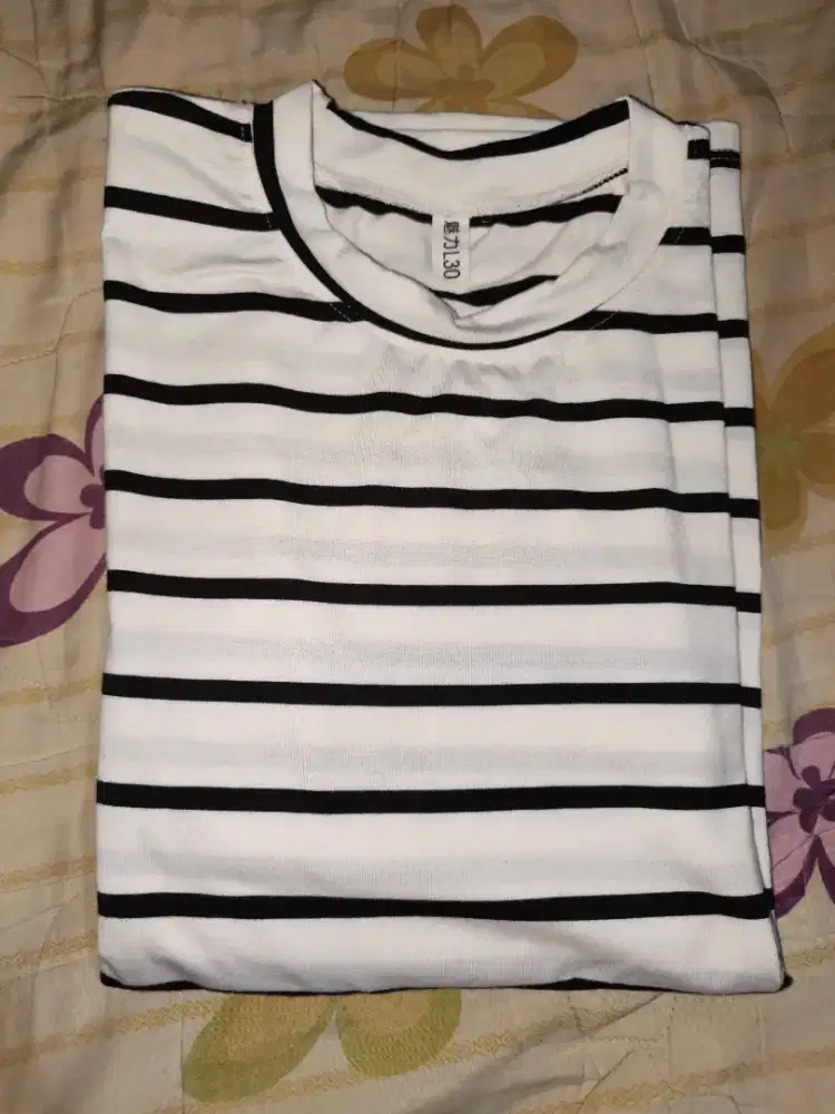PRELOVED Atasan garis hitam putih JUMBO ukuran 5L -HSC2025