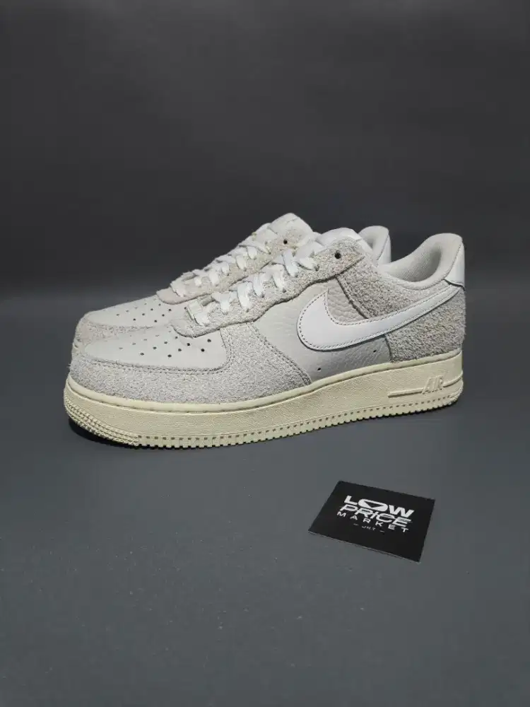 SEPATU NIKE AIR FORCE 1 '07 LX