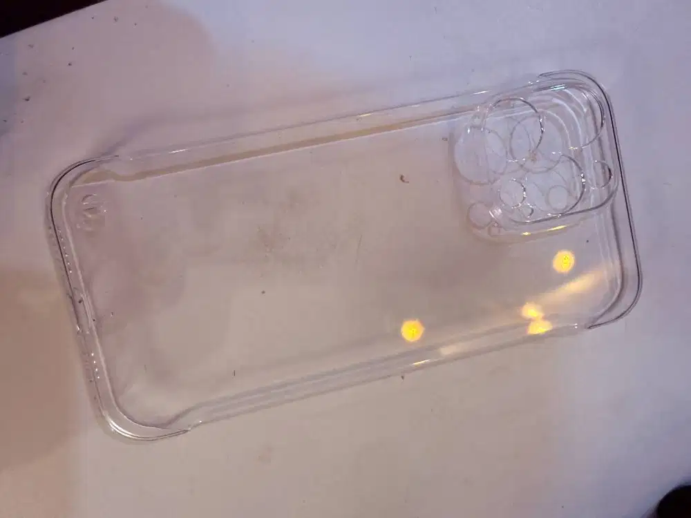 casing iphone 16 pro max clear