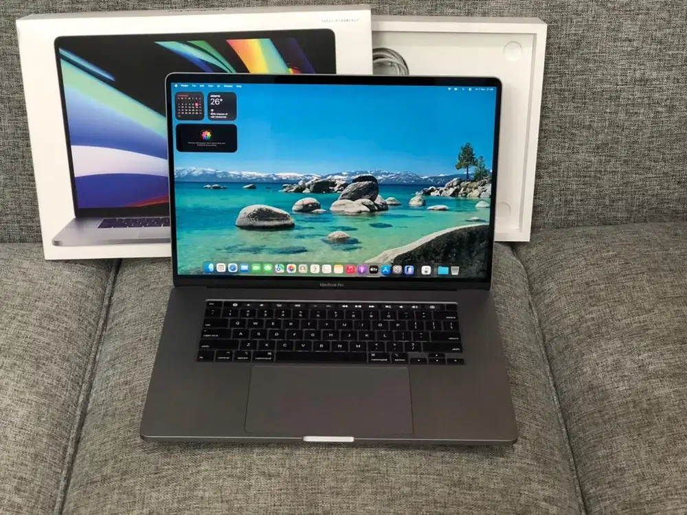 MACBOOK PRO 16 2019 CORE i7 Dual VGA RAM 16 SSD 512 GB LIKENEW FULSET