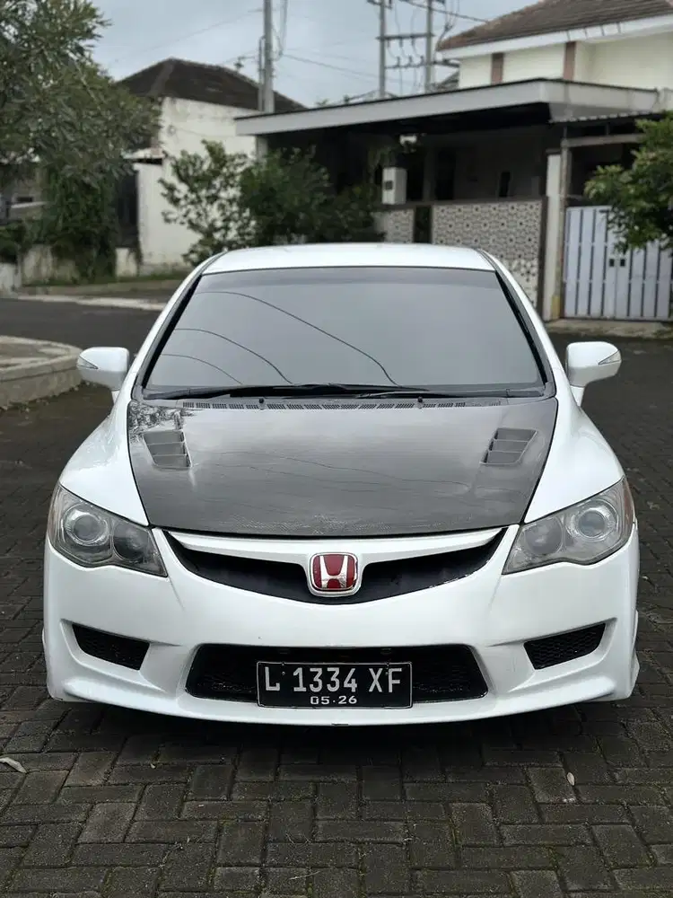 Civic fd matic 2010 asli putih
