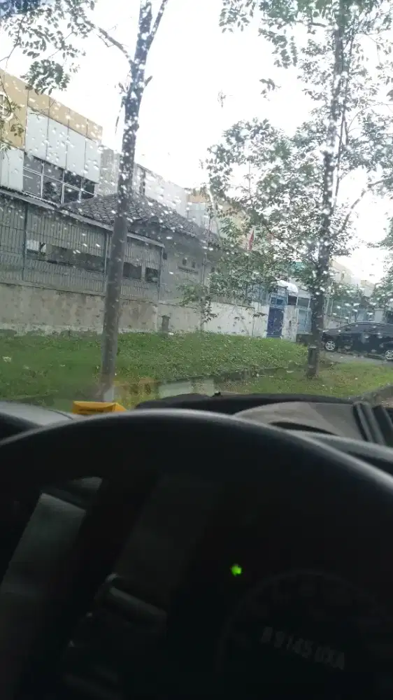 Saya mencari pekerjaan Driver .