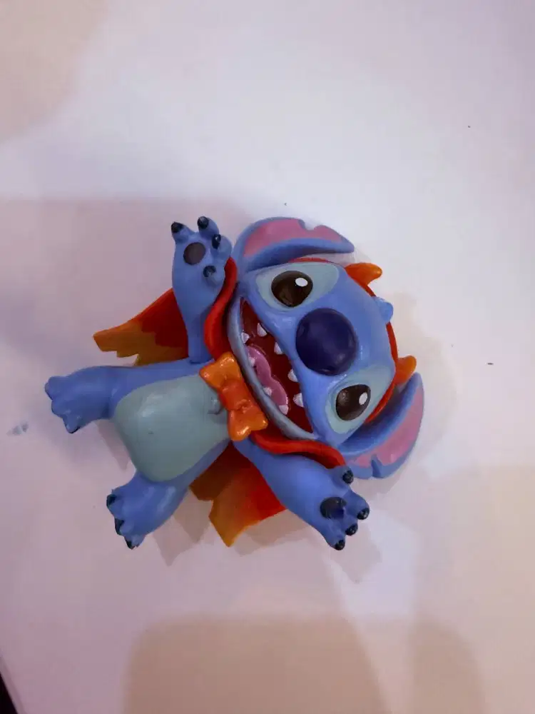 Action Stitch Ukuran 10cm Dashboard  Kode BB