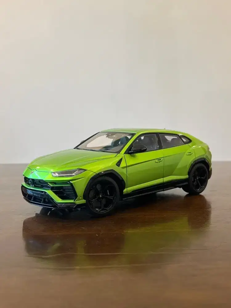 Autoart Lamborghini Urus Verde Selvans Mobi Model Car Diecast Original