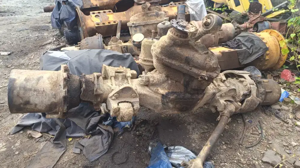 Gardan tengah mercy 3836