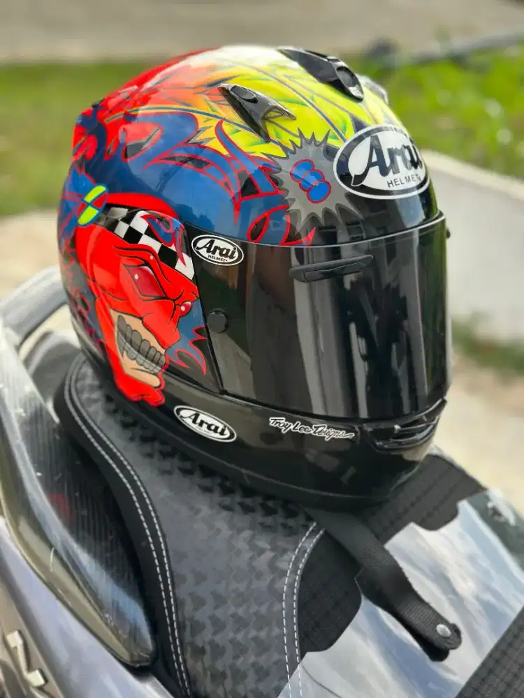 Helm Arai original
