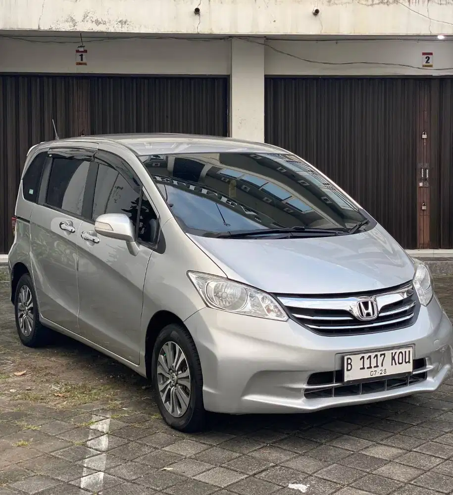Honda Freed SD 2013 Mulus Siap Pakai No PR