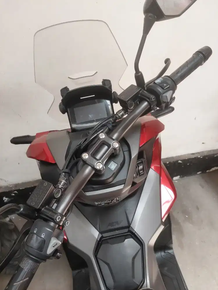 Motor Honda Adv bonus bracket shade