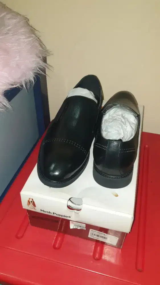 HUSH PUPPIES Sepatu Kulit Ventopel