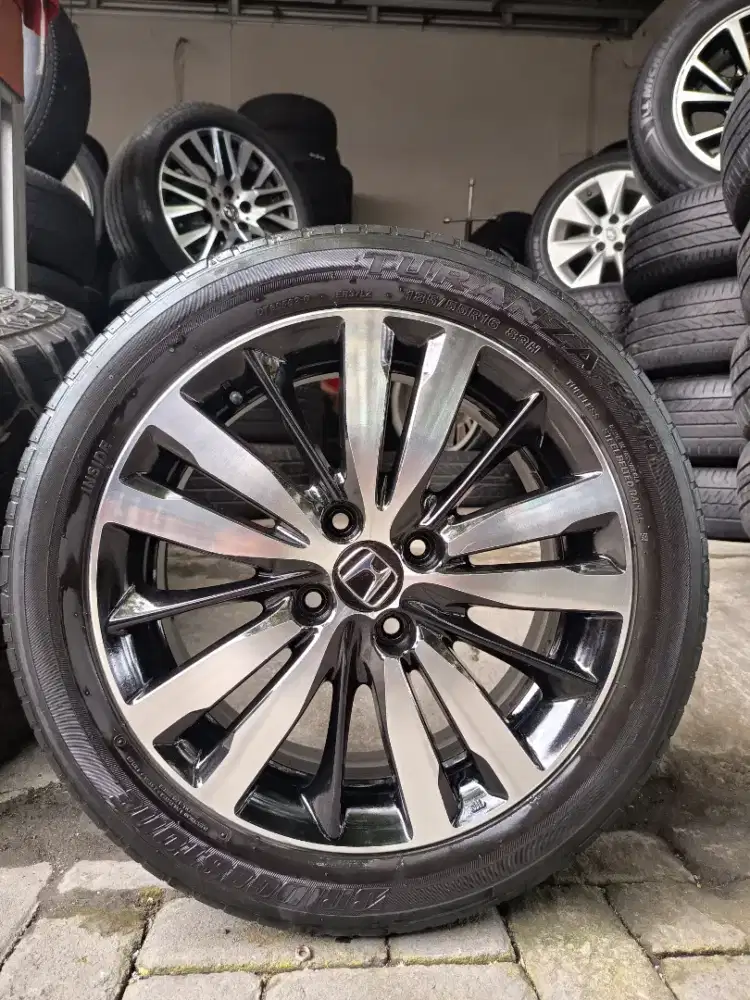 Velg  OEM  Jazz RS  R16+ Ban