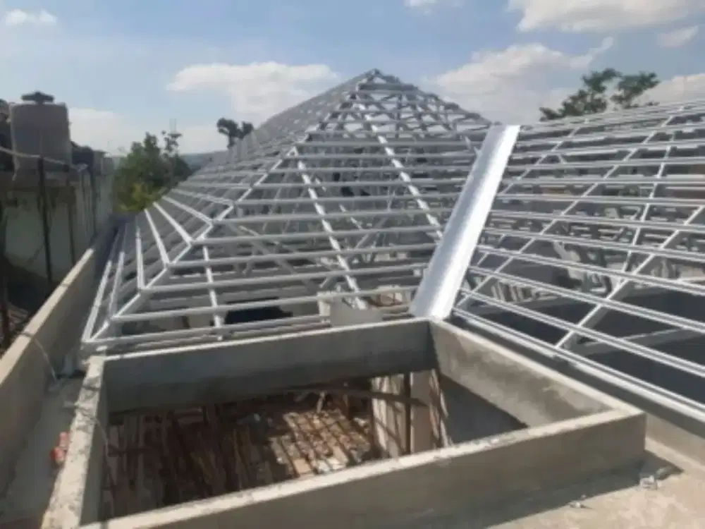 Jasa pasang rangka atap bajaringan
