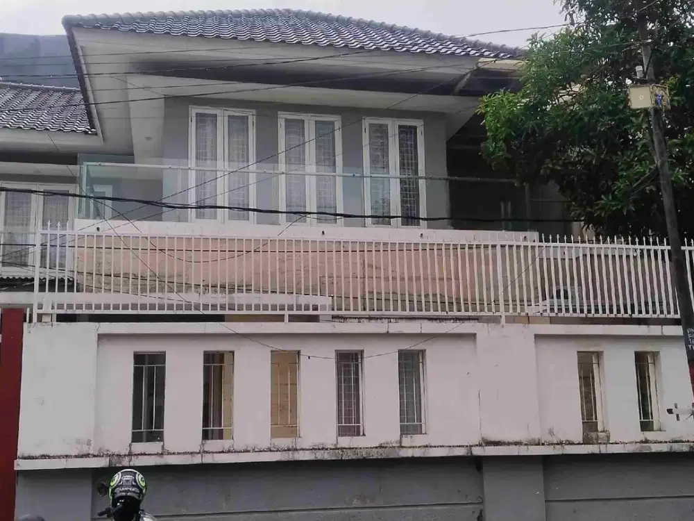 Dijual Rumah Jumbo Lokasi Premium Jl. Pendidikan Dekat Kampus UNM Pettarani