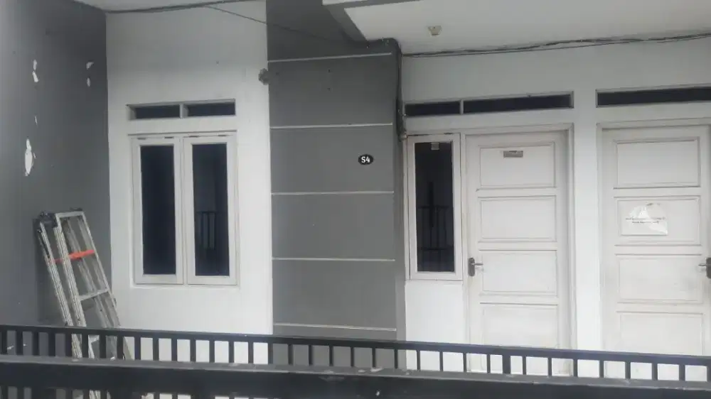 Kontrakan 2 Kamar Tidur lokasi strategis dekat RS & LRT Cikunir 1