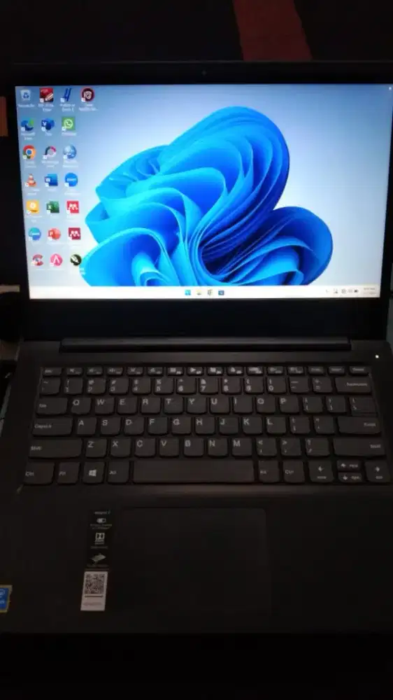 Laptop Lenovo ideapad di