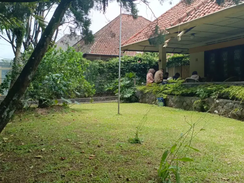 Jual Rumah Belanda Herritage di Sayap riau bandung dekat gedung sate