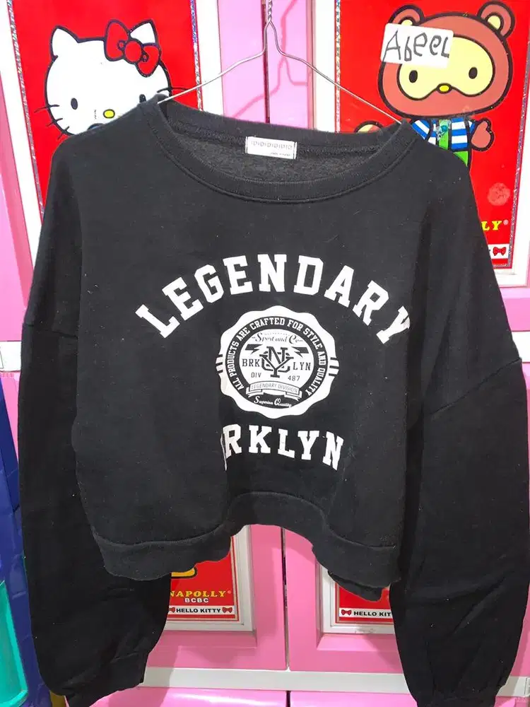 Croptop Wanita Crewneck