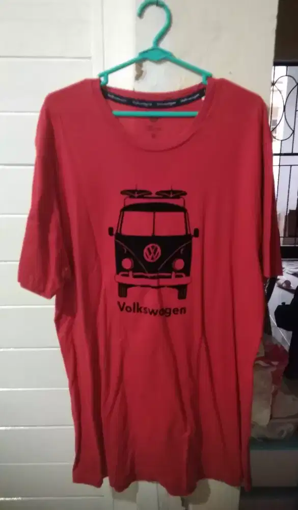 Baju kaos lengan pendek