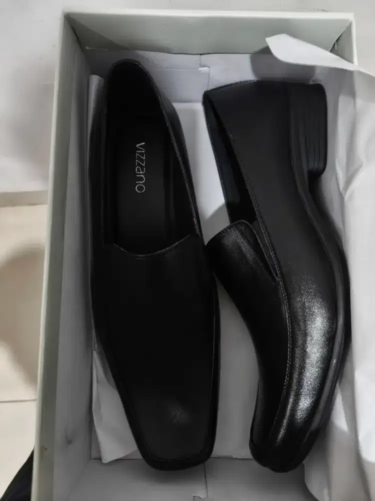 sepatu vizzano size 42
