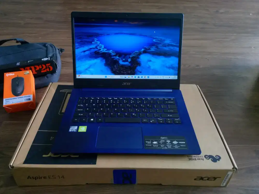 Laptop Acer Aspire 5 Gen 10  intel UHD Graphics NVIDIA RAM 4G SSD 256G