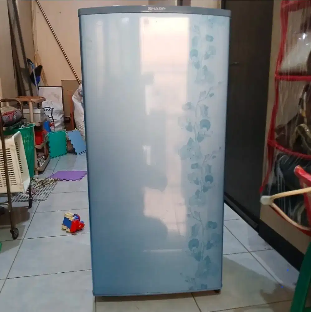 kulkas 1 pintu sharp