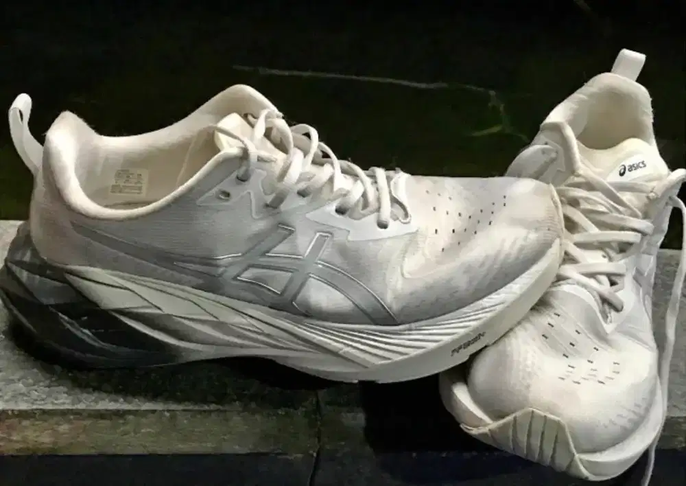 Sepatu Running ASICS ORI