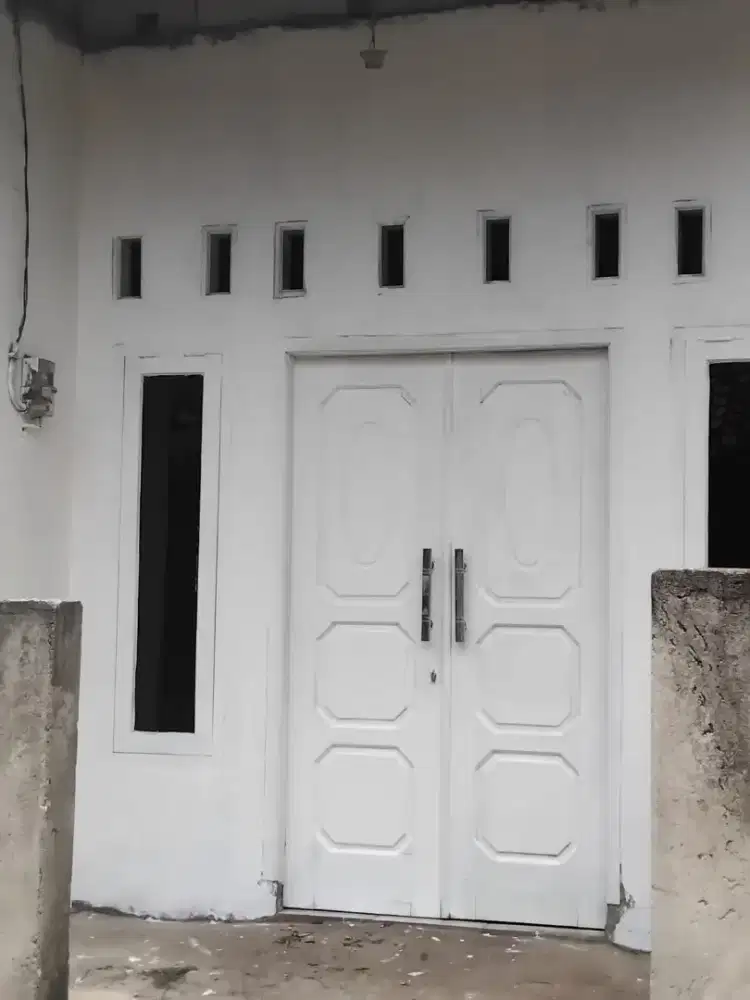 Dijual rumah siap huni lokasi strategis