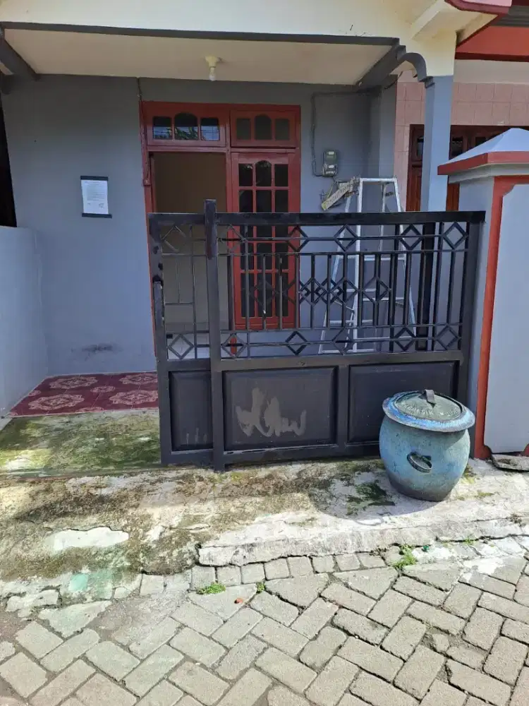 Di Kontrakan Cepat Rumah Per Tahun di Gresik