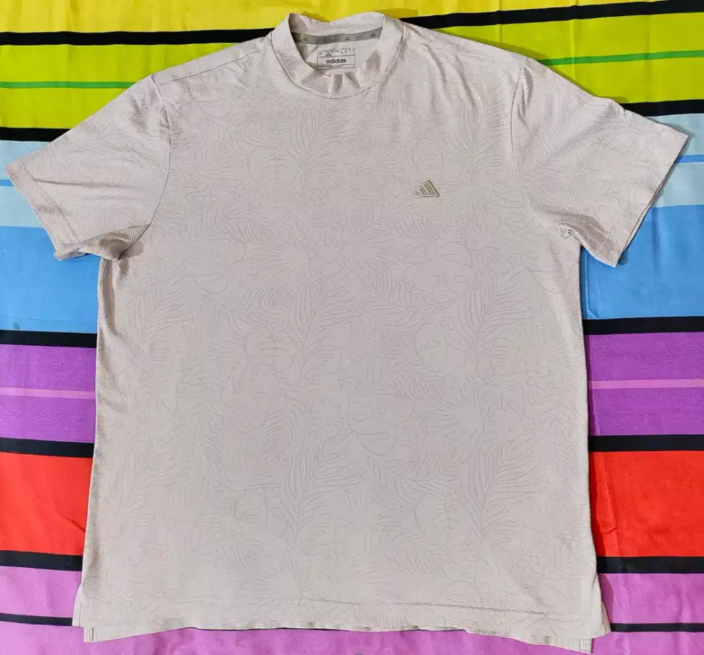 T-shirt keren branded Adidas size XL