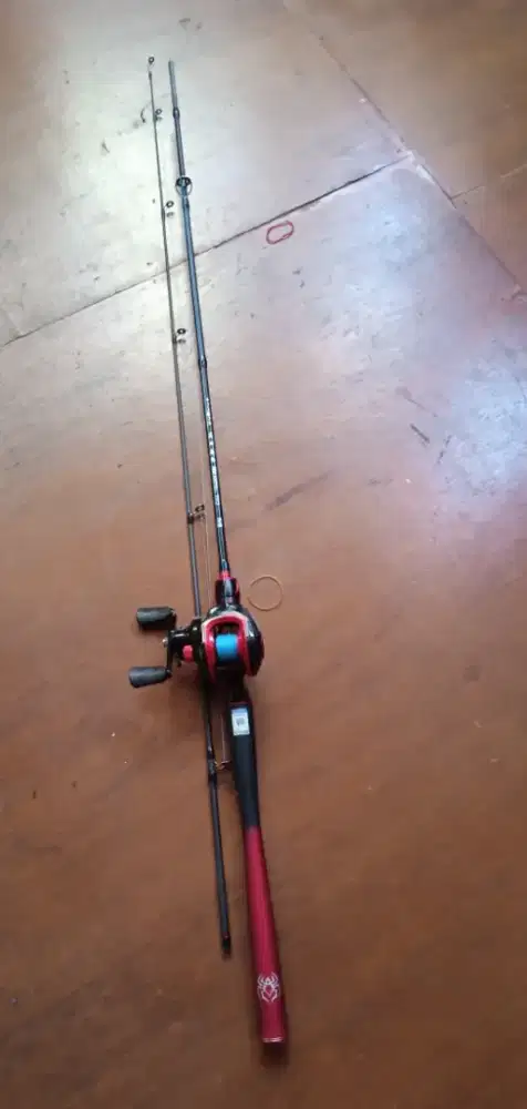 Alat pancing set merk holo