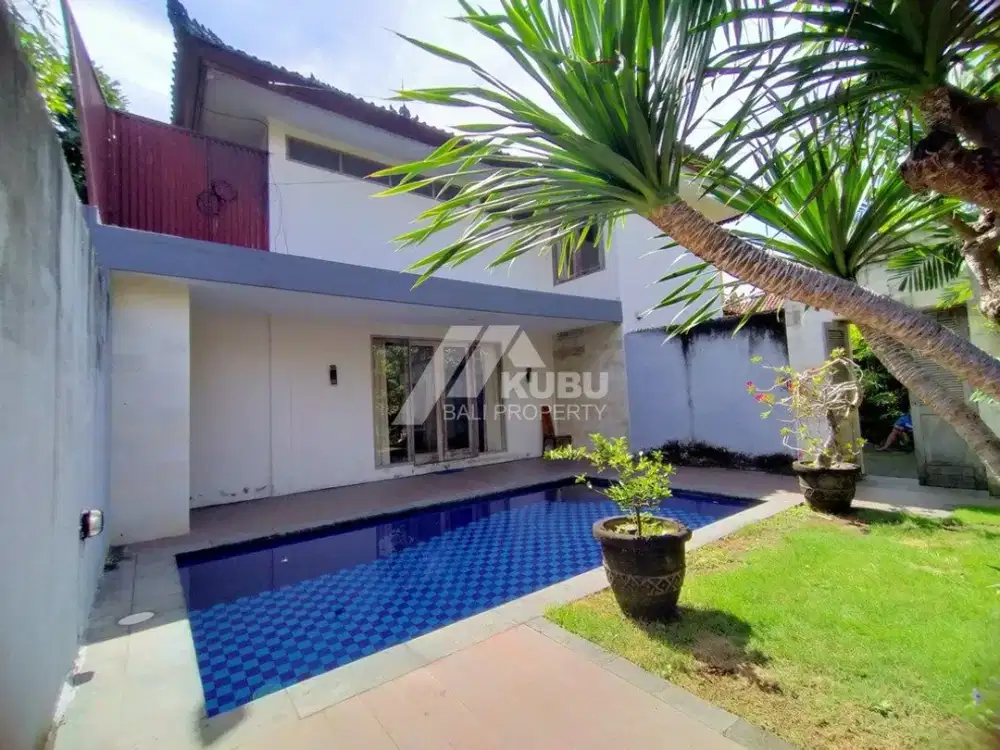 KBP0934 Charming Villa Located in a quiet and safe location.