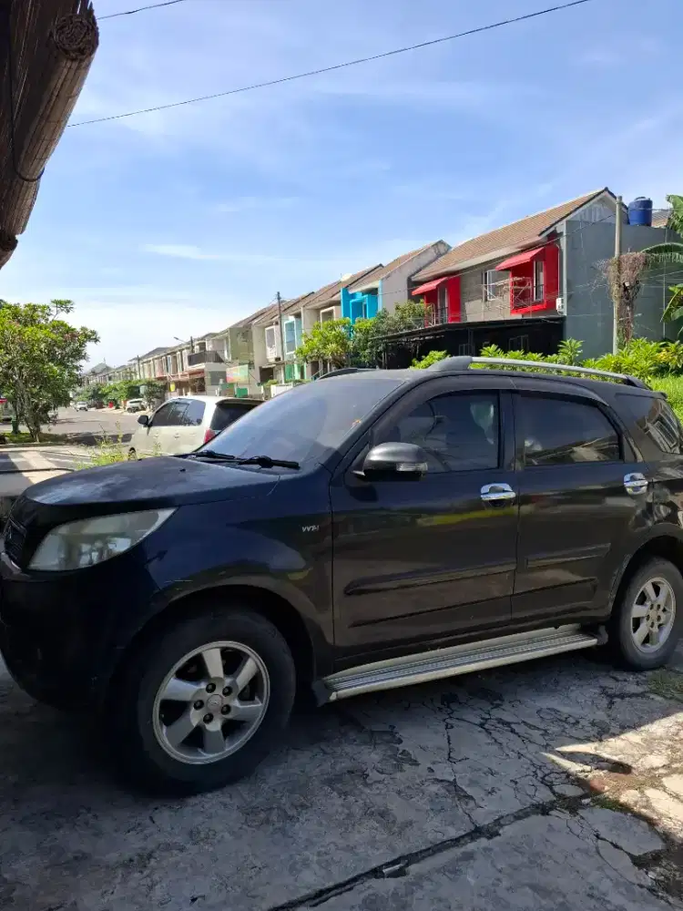 Di Jual Murah Mobil Terios th 2009  tangan pertama