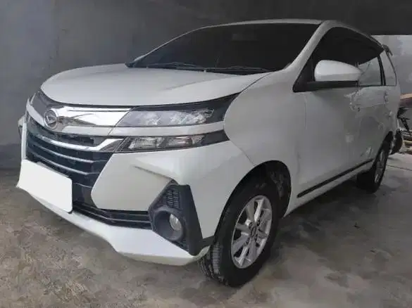 DP Rendah  9JT Daihatsu Xenia 1.3 R Bensin-AT 2019 Putih