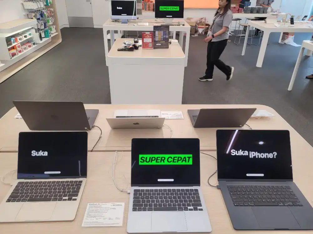 Kredit MacBook Air M4 cicilan mulai 730
perbulan