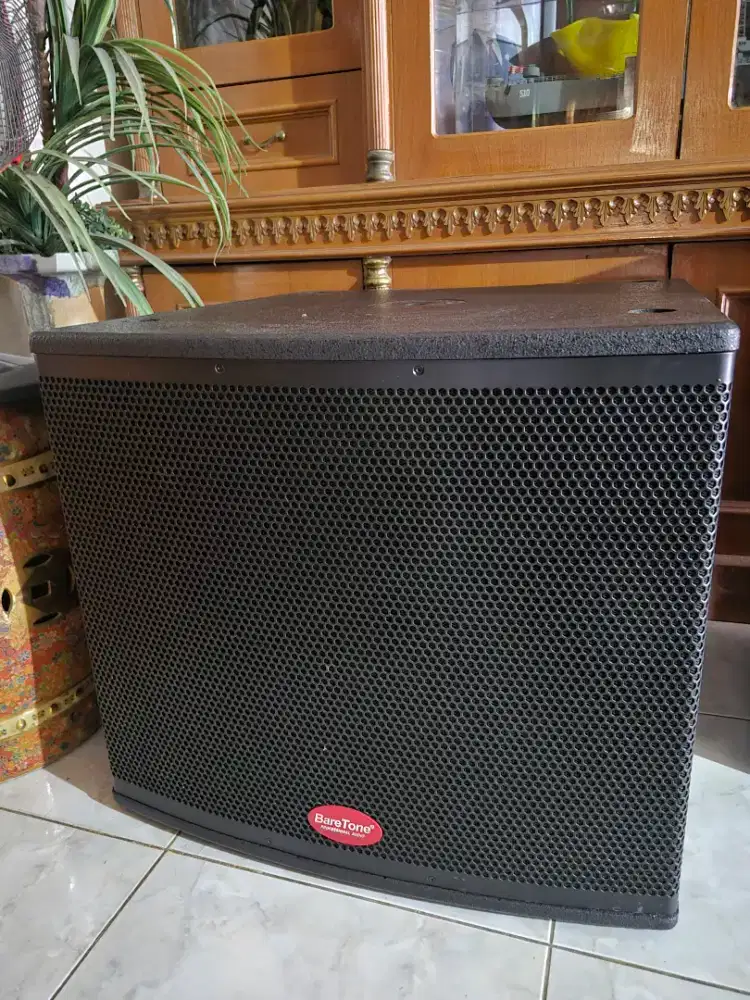 SUBWOOFER 18 INCH  BARETONE KOND 99 %