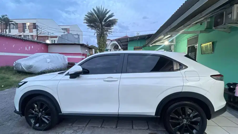 HONDA ALL NEW HR-V SE 1.5 THN 2023 ISTIMEWA! KM RENDAH