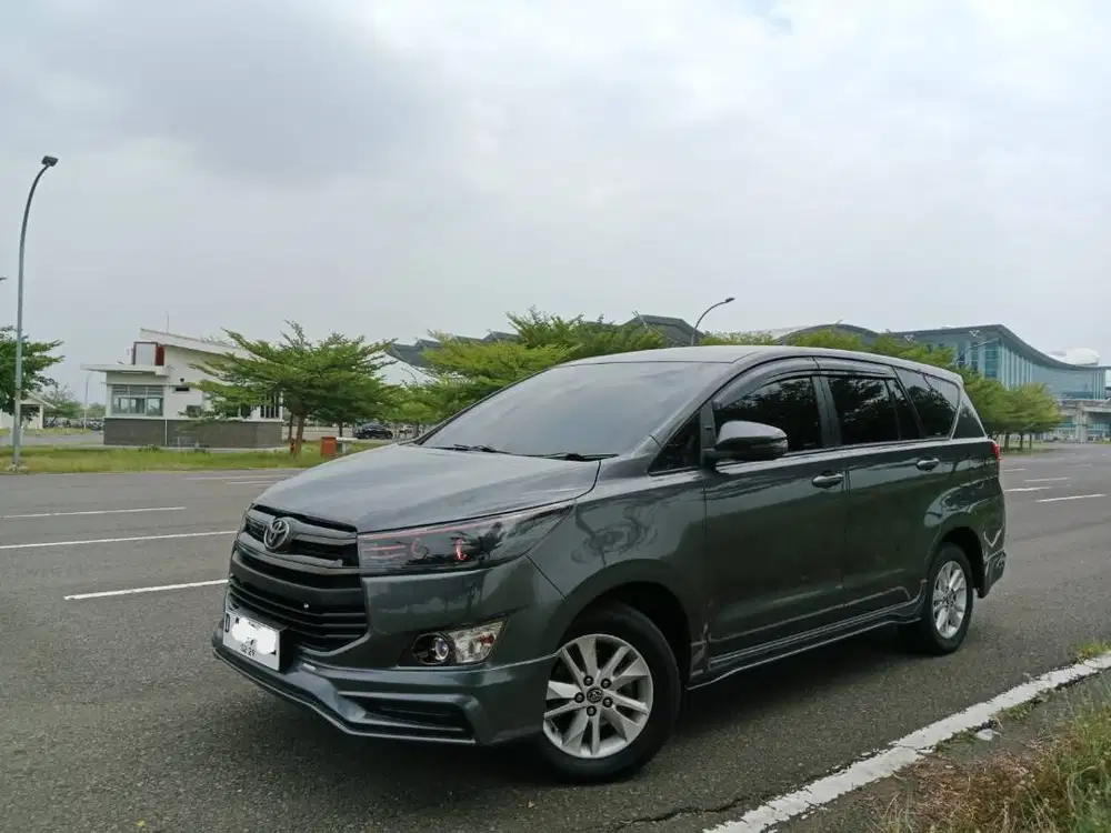 Jual Innova Solar A/T barang mulus bagus, terawat